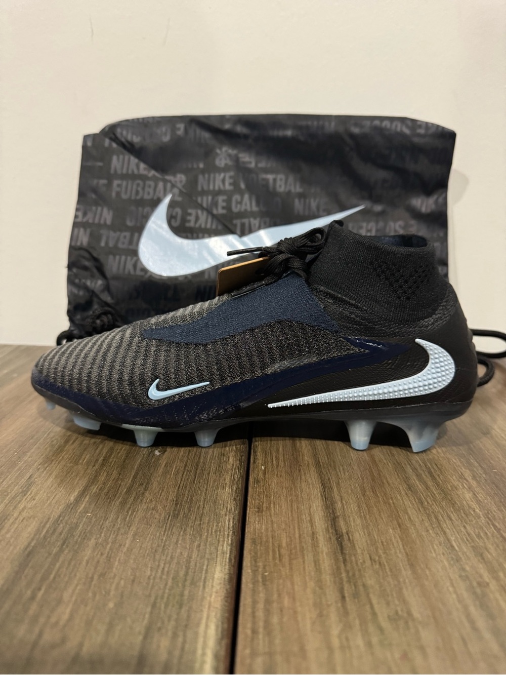 NIKE PHANTOM 6 HIGH ELITE FG SOCCER CLEATS